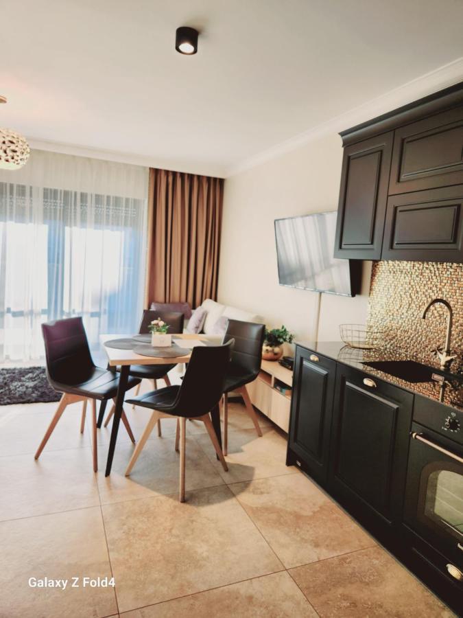 Ekskluzywny apartament GOLD Gardenia Dziwnów EPapartamenty Zewnętrze zdjęcie